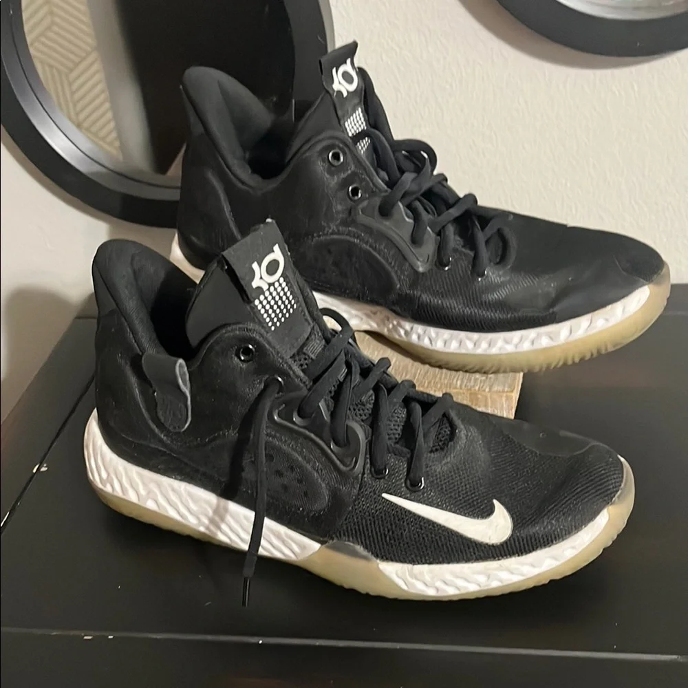 Nike KD Black and White Athletic Sneakers - Picture 1 of 3